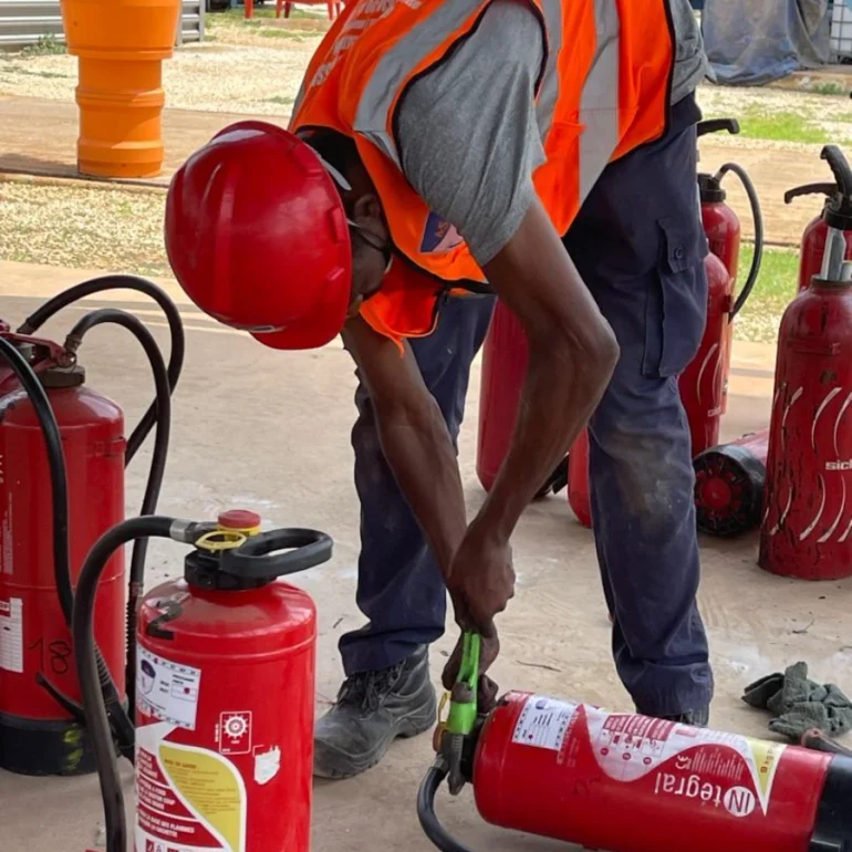 Vérification sécurité incendie : Inspection des équipements à Wärtsilä Kahone
